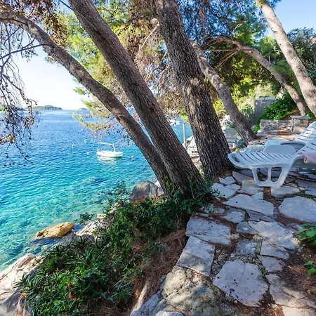 Apartament By The Sea Marta *
