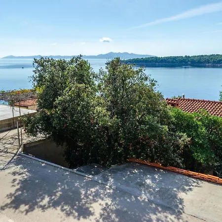 By The Sea Marta * Prizba